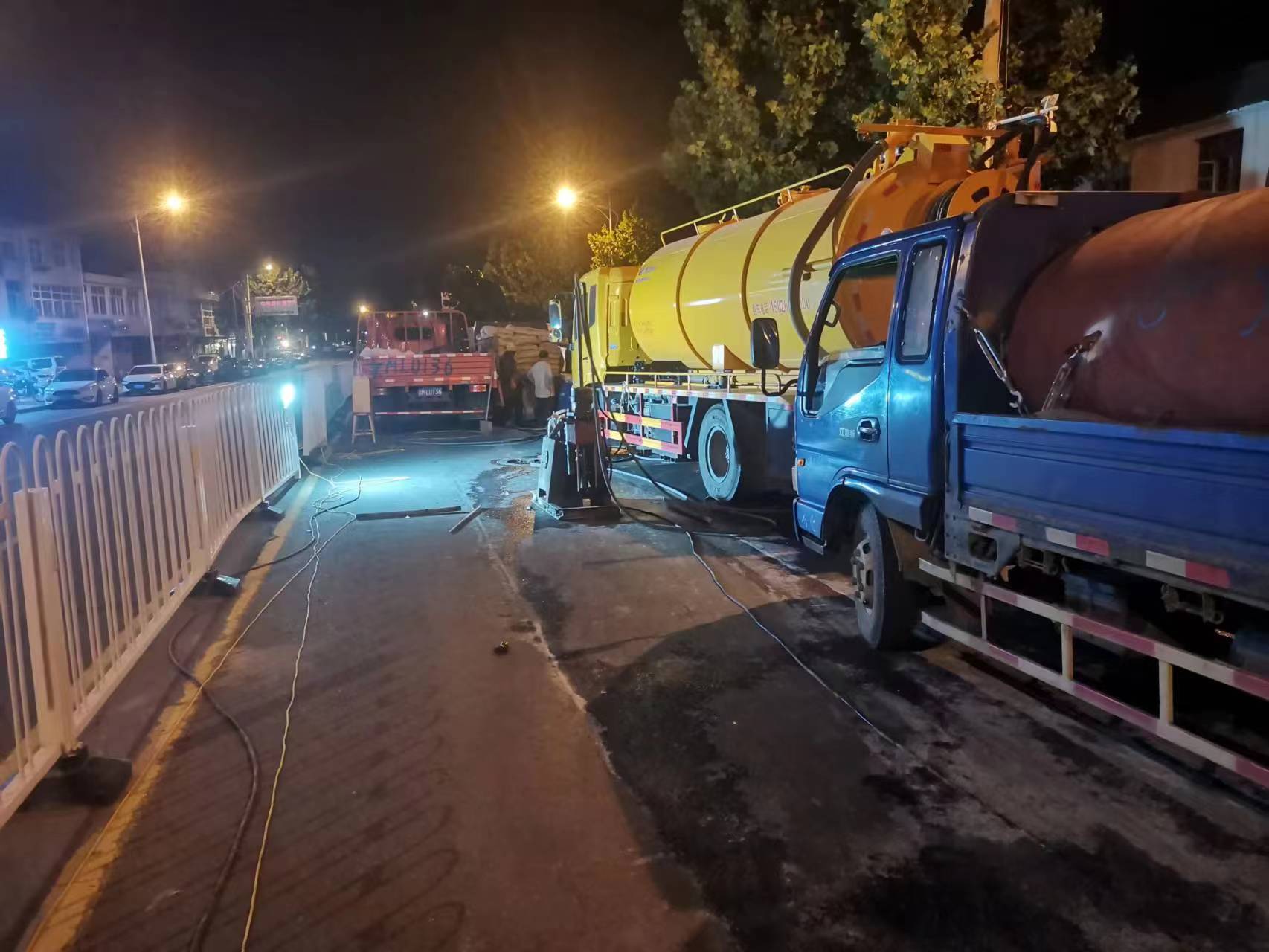 滨湖路面压密注浆